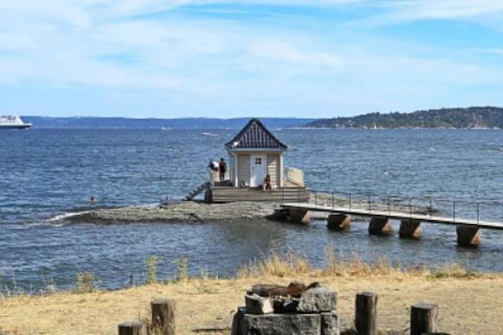 Scandpoint Apartment Fornebu Near Sea Front With Outdoor Walk! Stabekk Eksteriør billede